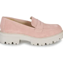 Betty London - CAMILLE