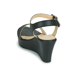 Betty London - CHARLOTA