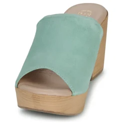 Betty London - ELIETTE