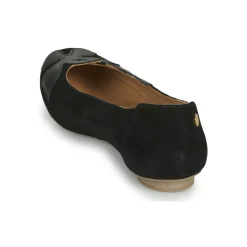 Betty London - ERUNE