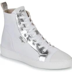 Betty London - ETOILE