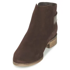 Betty London - FIAZANE