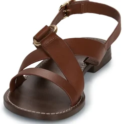 Betty London - FIONA