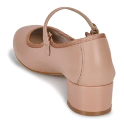 Betty London - FLAVIA