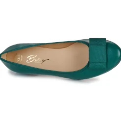 Betty London - Hélène