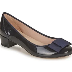 Betty London - Hélène