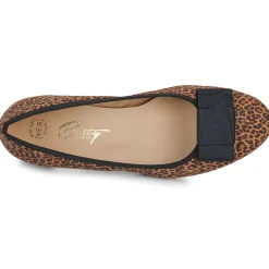 Betty London - Hélène