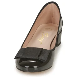 Betty London - Hélène