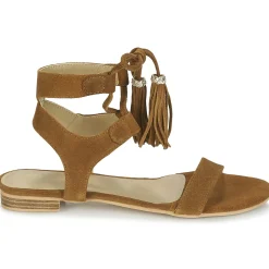 Betty London - IKARA