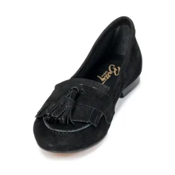 Betty London - JAPUTO