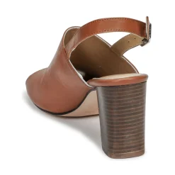 Betty London - JIKOTEGE