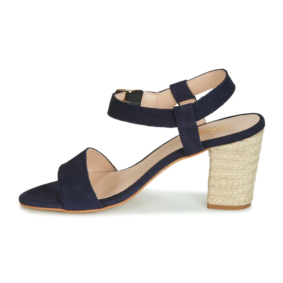 Betty London - JIKOTIFE