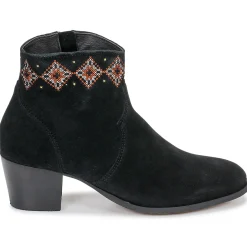 Betty London - LAURE-ELISE