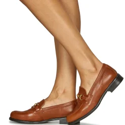 Betty London - MAGALI