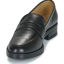 Betty London - MAGLIT