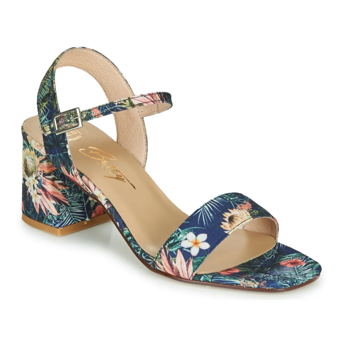 Betty London - MAKITA