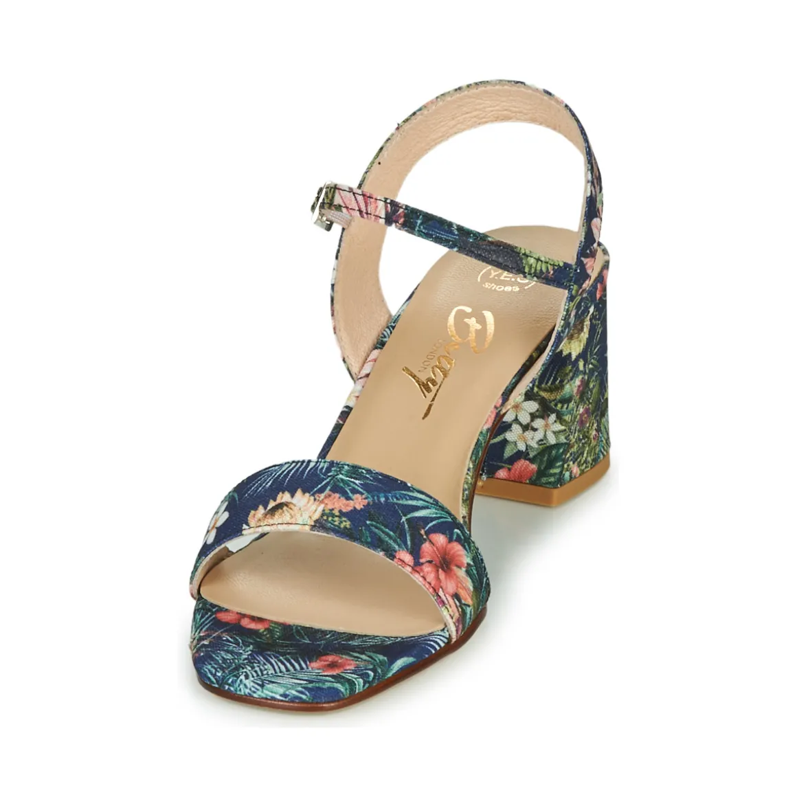 Betty London - MAKITA