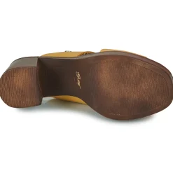 Betty London - MARGOT