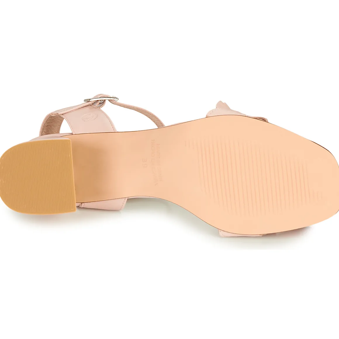 Betty London - MARIKA