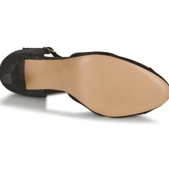 Betty London - MASETTE