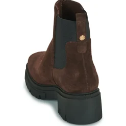 Betty London - NANOUE