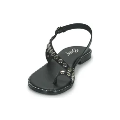 Betty London - OPATIO