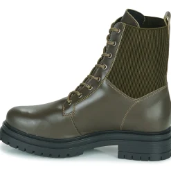 Betty London - PALATANE