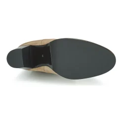 Betty London - PATIS