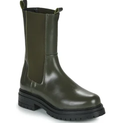 Betty London - VERONIQUE