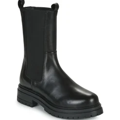 Betty London - VERONIQUE