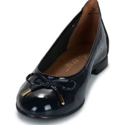 Betty London - VIOLETTE