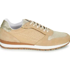 Betty London - ZELLIE