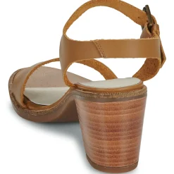 Casual Attitude - CAILLE