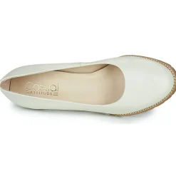 Casual Attitude - HARCHE