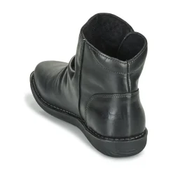 Casual Attitude - HERMINA