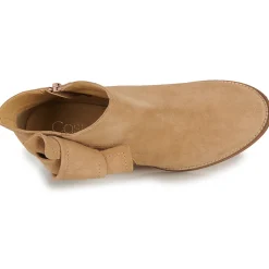 Casual Attitude - HIRCHE