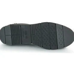 Casual Attitude - HOLMES