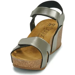 Casual Attitude - IPILAME