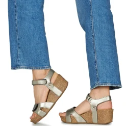 Casual Attitude - IPILAME