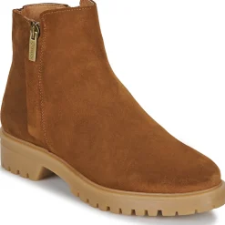 Casual Attitude - NALLINE