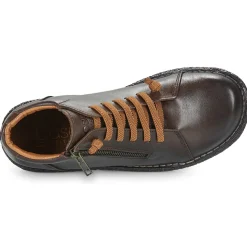 Casual Attitude - NELIO