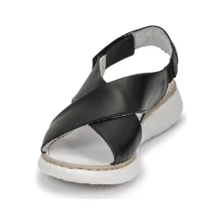 Casual Attitude - ODILE