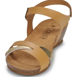 Casual Attitude - OYA