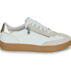 Casual Attitude - TILANA