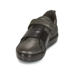 Dream in Green - HOVER