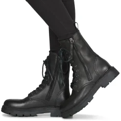 Replay - PAMELA STANDING