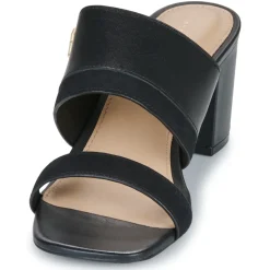 Tommy Hilfiger - LEATHER