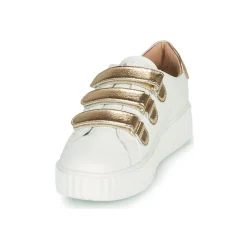 Vanessa Wu - MARILOU