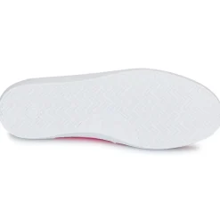 Victoria - BERLIN SERRAJE & NYLON