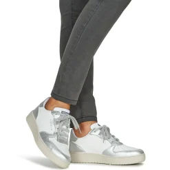 Victoria - 1258238PLATA